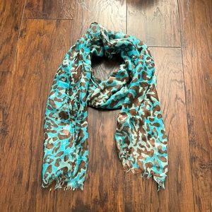 Leopard print scarf